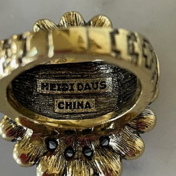 HEIDI DAUS Signed Amethyst Topaz Cocktail Statement Ring Costume 12 RARE - Picture 8 of 15